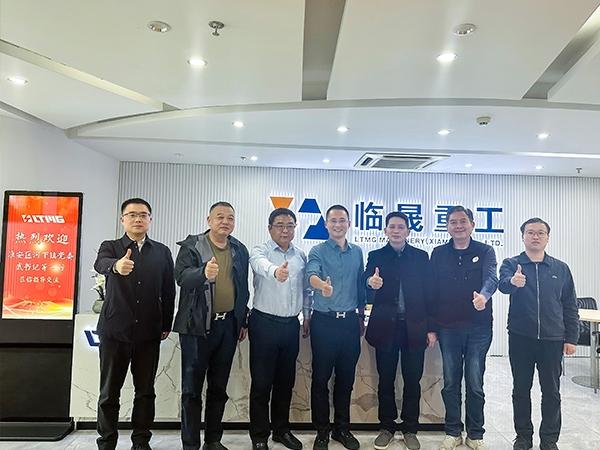 Gegenseitige Entwicklung durch Zusammenarbeit: Beamte aus der Stadt Hexia im Bezirk Huai'an besuchen LTMG