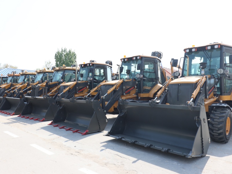 Bakchoe Loader – Eine Maschine, doppelte Leistung