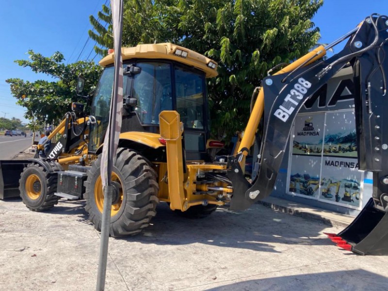 BLT388-I backhoe loader in operation Mexico BLT388-I backhoe loader in operation Mexico