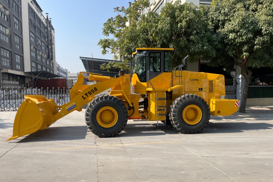 wheel loader LT958-1